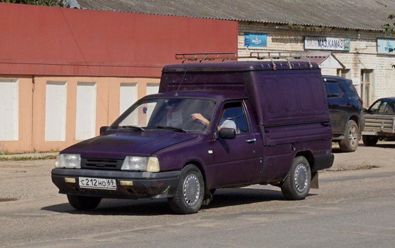 Москвич ИЖ 2717