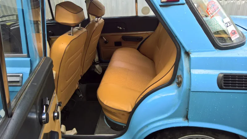 Москвич 2140 SL велюровый салон