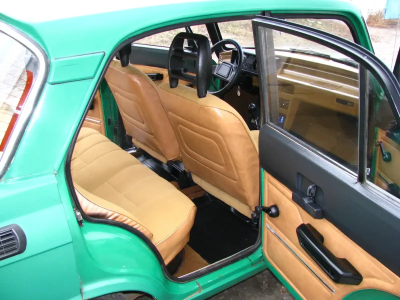Москвич 2140 SL салон