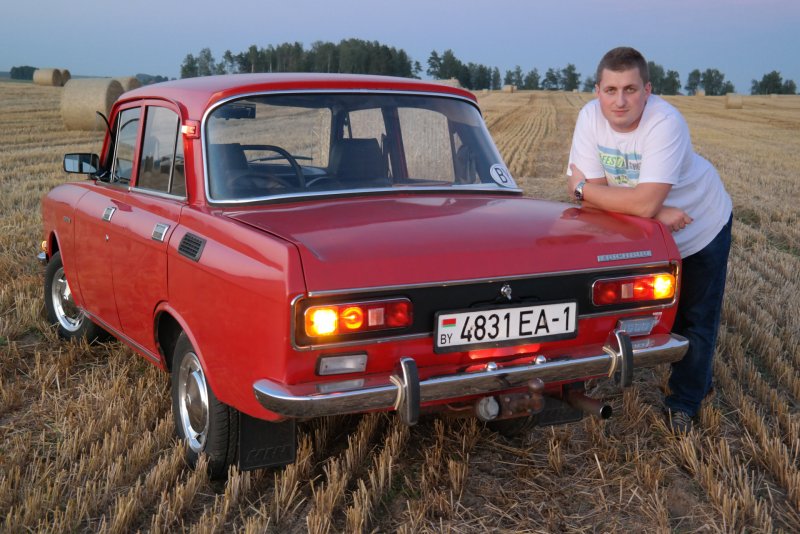 Москвич-2140 Люкс SL