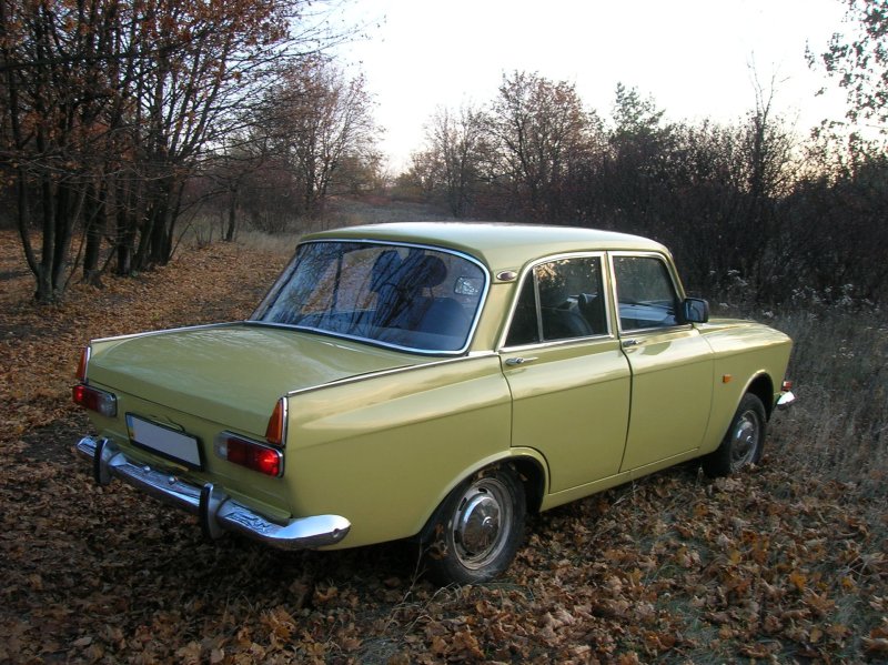 Новый Москвич 2140