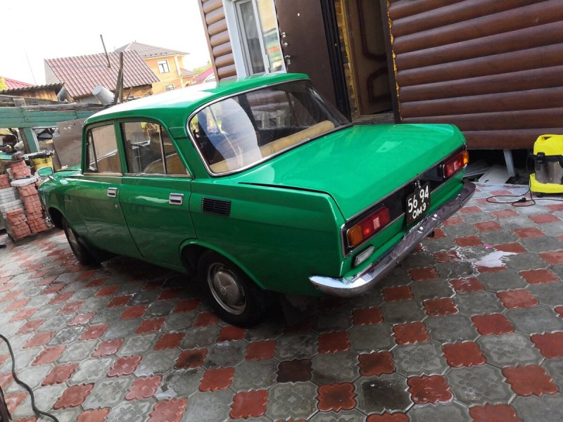 Москвич 2140 зеленый