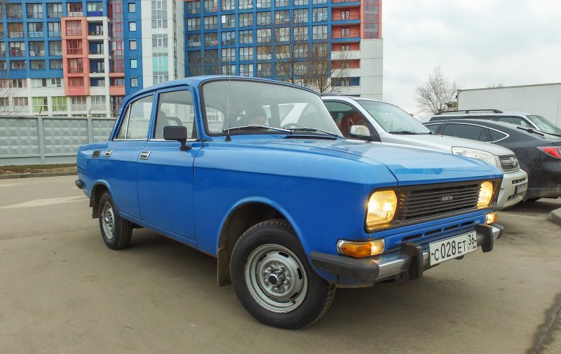 ИЖ Москвич 408 синий