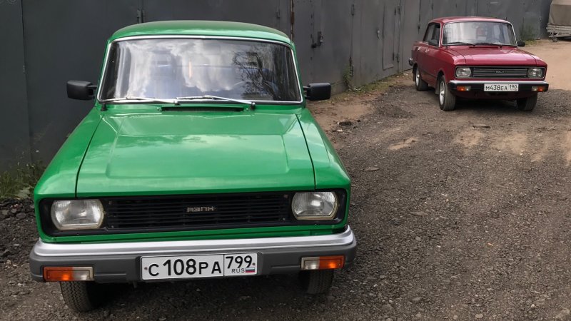 АЗЛК 2140