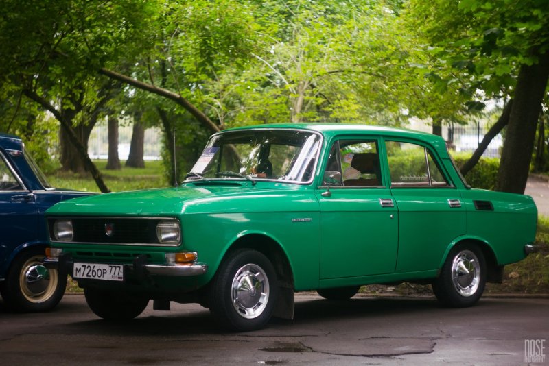 Москвич 2140 бежевый