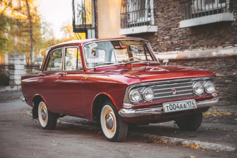 Москвич 408 четырехфарный