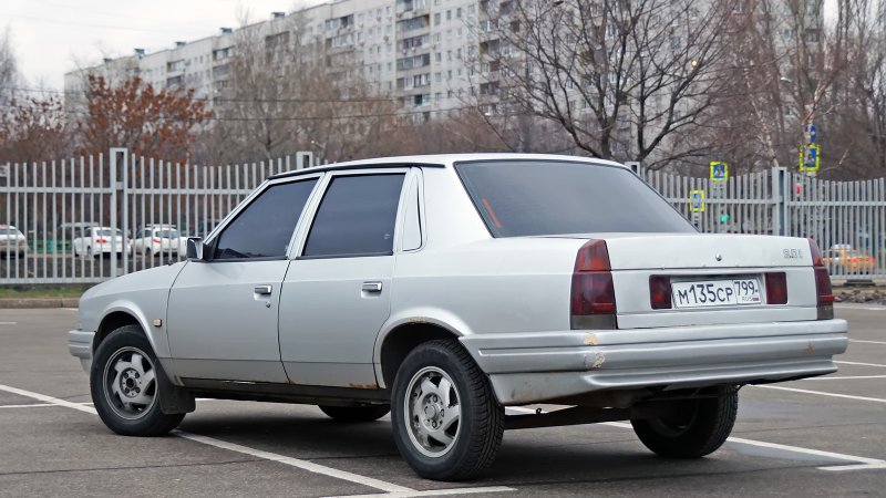 АЗЛК-2142 «Москвич»