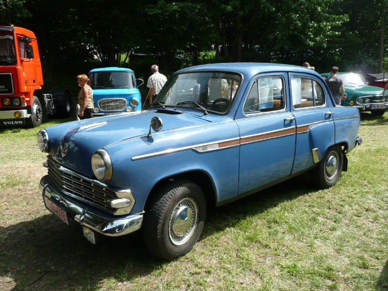 АЗЛК 356 салон