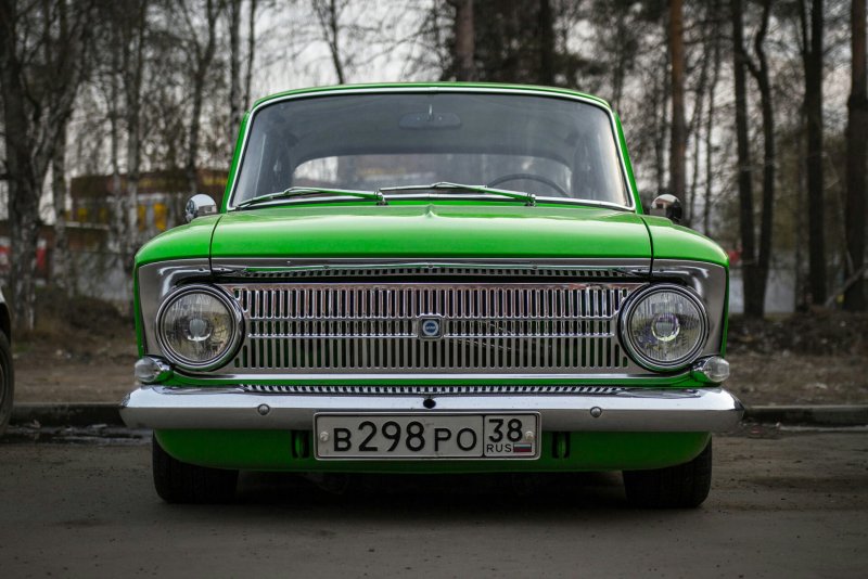 Москвич 412 ИЖ зеленый