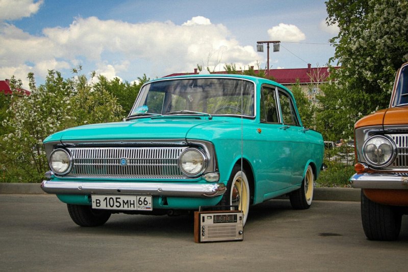 ИЖ 412 зеленый