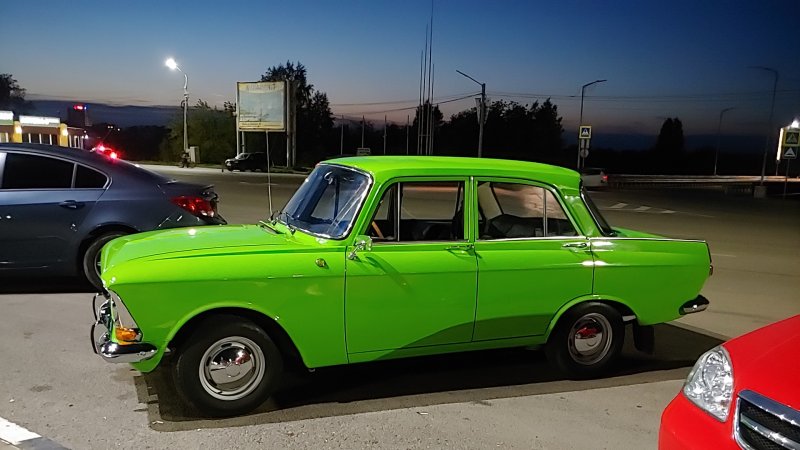 Москвич 2140 зеленый