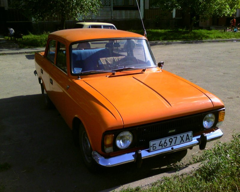 Москвич 2140 оранжевый