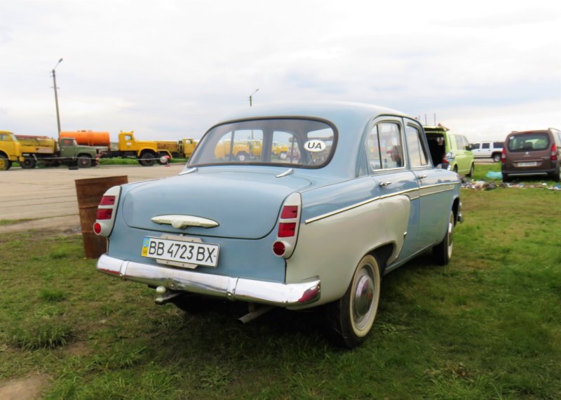 Москвич 407