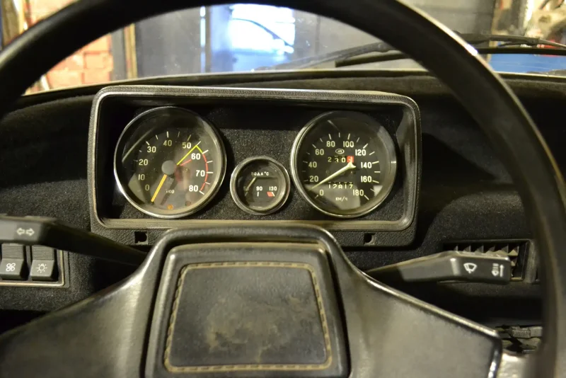 Приборка Москвич 2140 SL