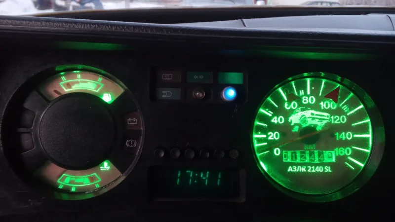 Приборка Москвич 2140 SL