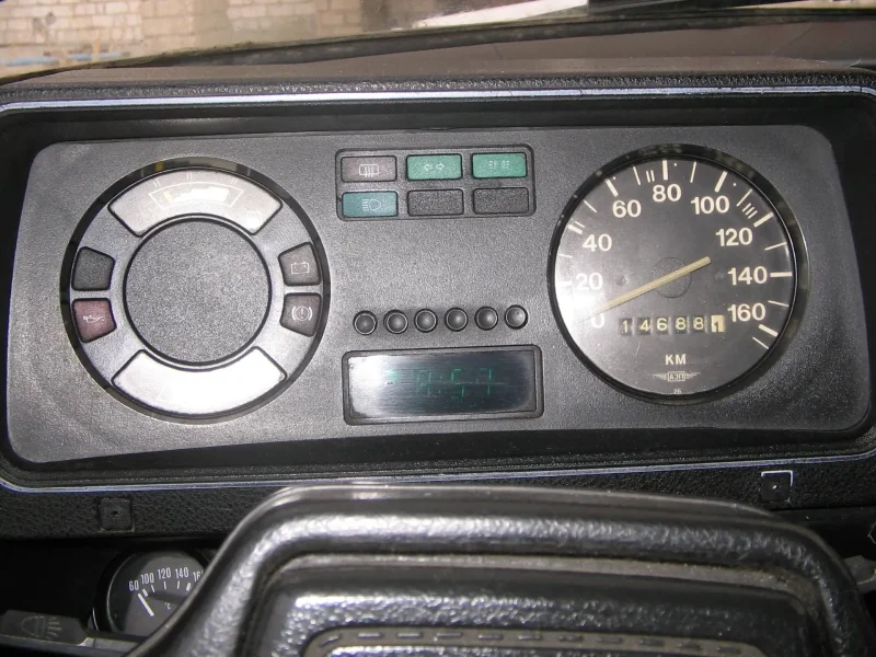 Москвич-2140sl приборный щиток