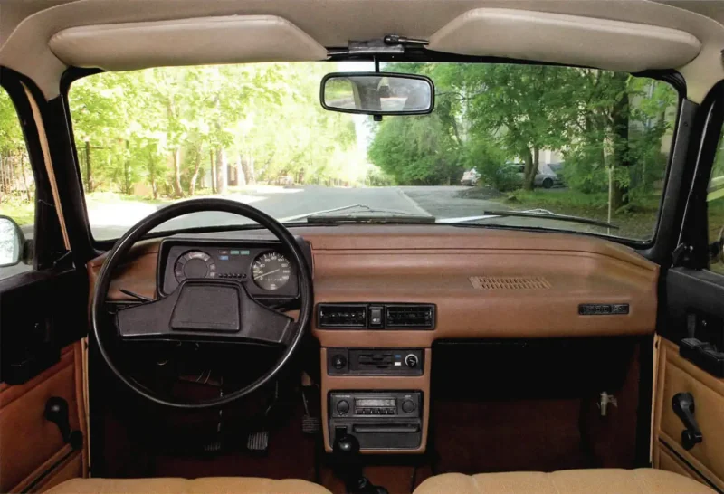 Москвич 2140 SL салон