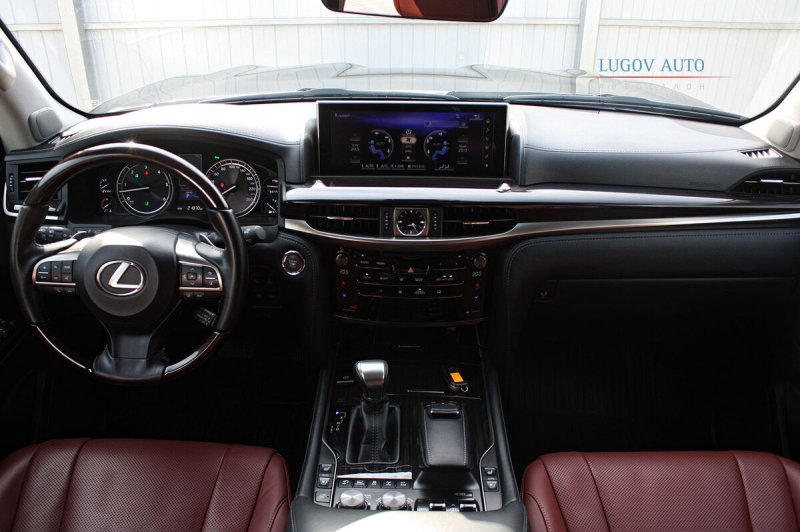 Lexus LX 570 Superior