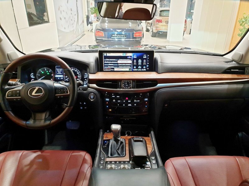 Lexus lx450d 2018