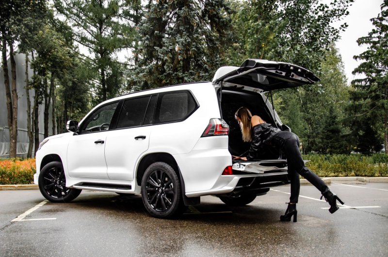 Lexus LX 570 F Sport