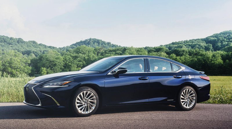 Lexus es300 2018