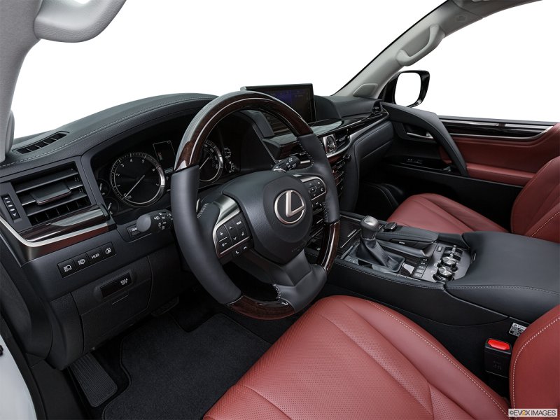 Lexus LX 570 2013 салон
