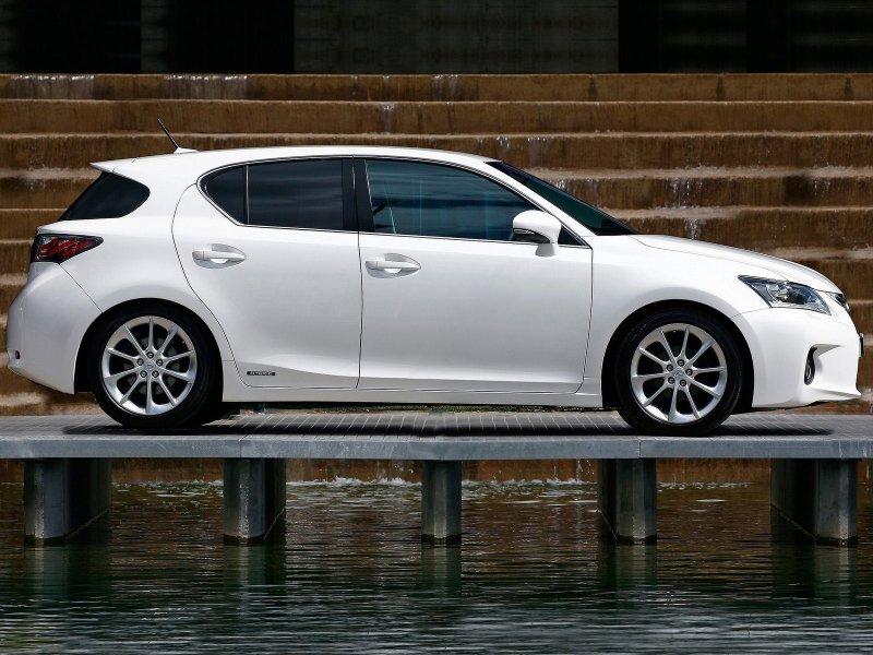 Lexus CT 2011