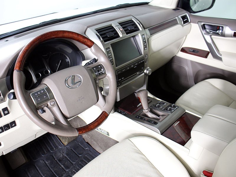 Lexus GX 2000