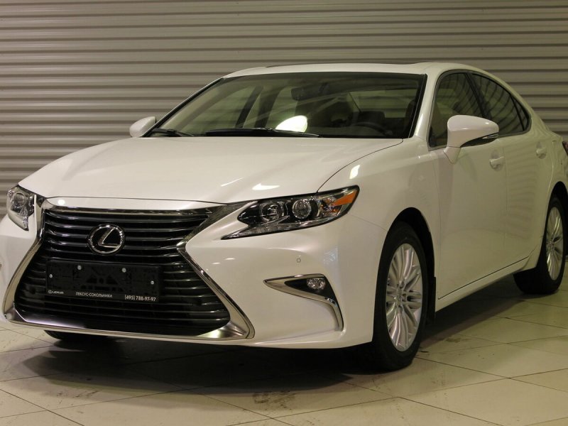 Lexus es 200 2016