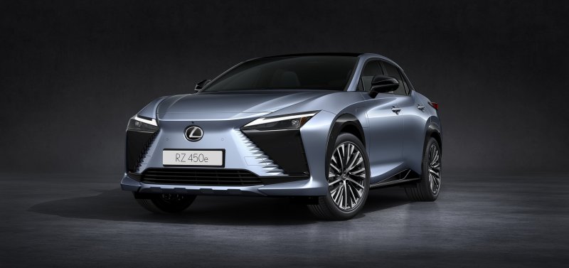 Lexus RZ 450e