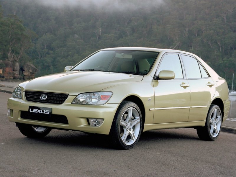 Toyota Lexus 400