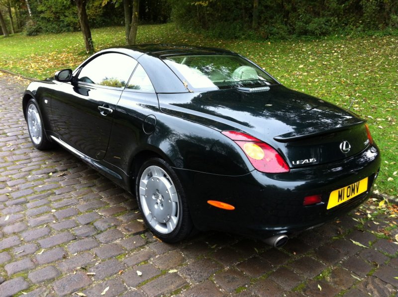 2010 Lexus SC 430