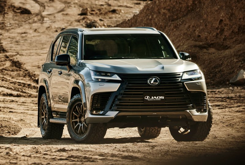 Lexus LX 600