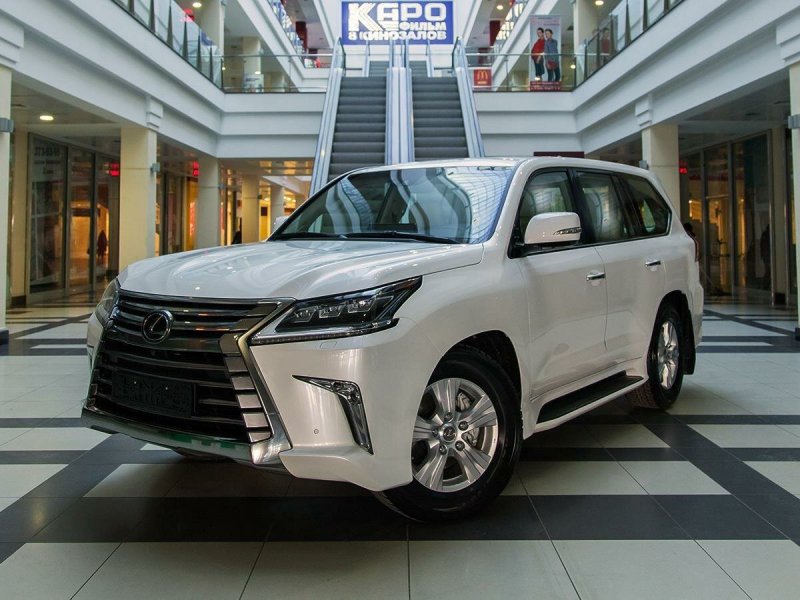 Lexus LX 570 2021