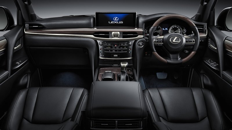 Lexus LX 570 2019 салон