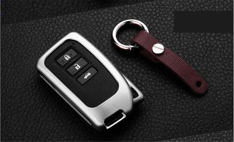 Ключи от Lexus lx600