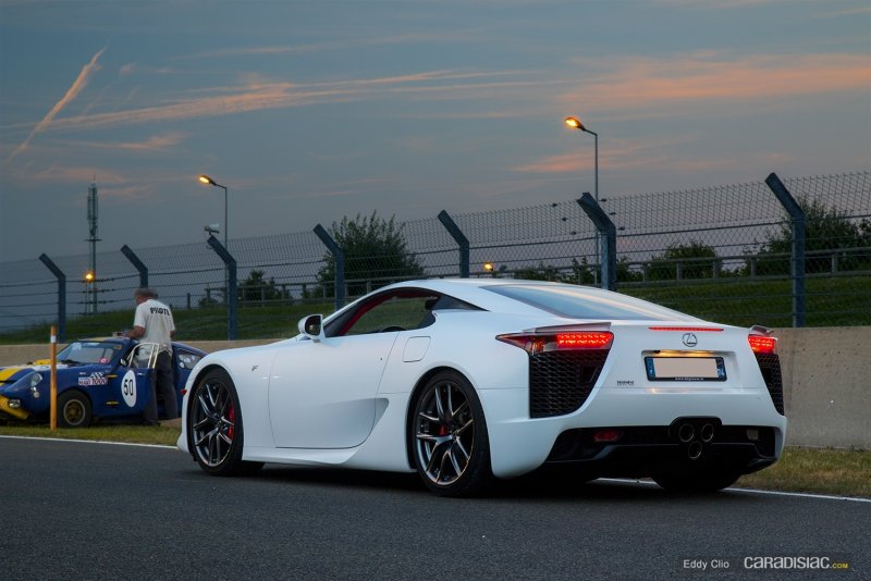 Lexus LFA 2010