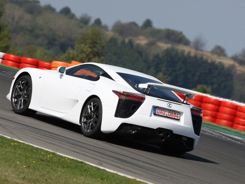 Lexus LFA