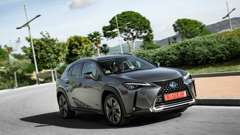 Lexus UX 200