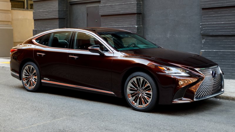 Lexus LS 2021