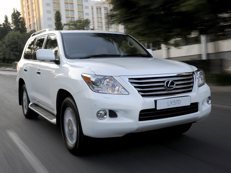 Lexus LX 2010