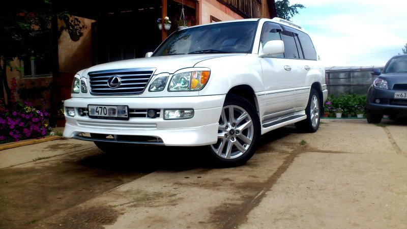 Lexus LX II 470