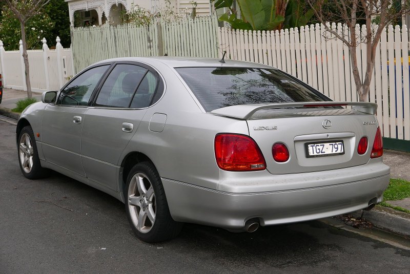 Lexus GS 300 III