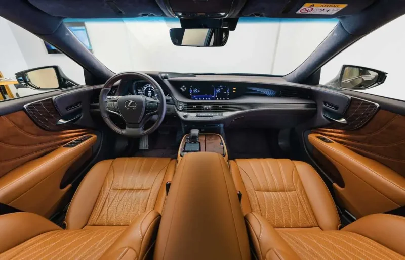 Lexus LS 2021 Interior
