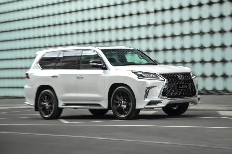 Lexus LX 2020