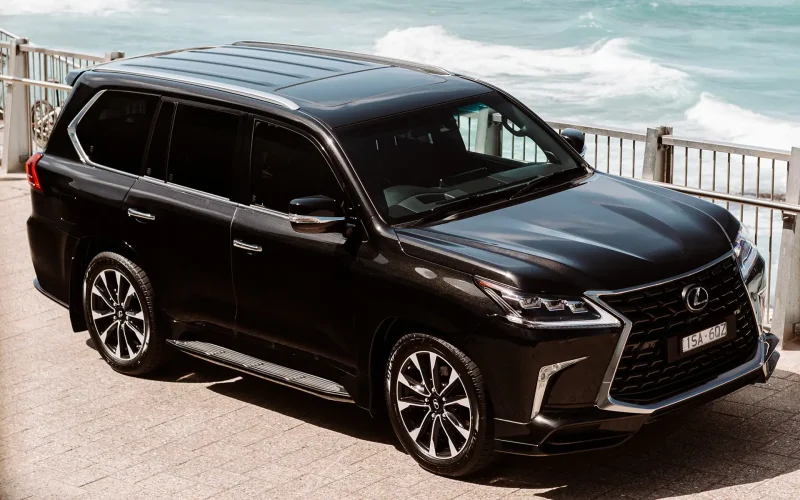 Lexus LX 2021