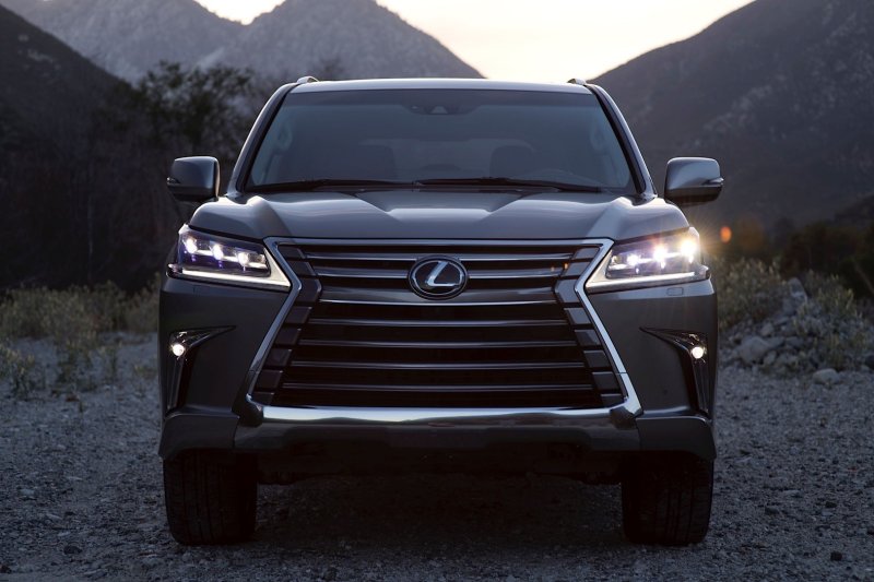 Lexus LX 570 2018