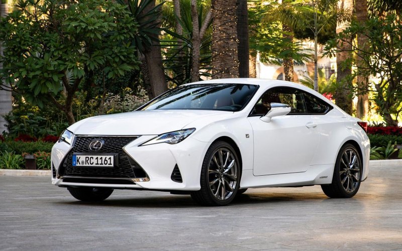 Lexus RC