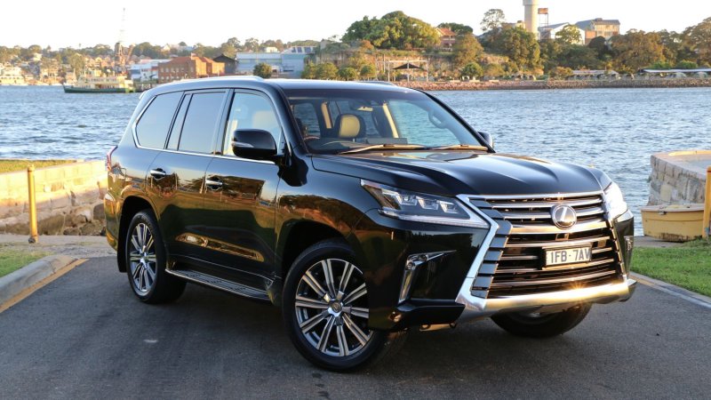 Lexus LX 570