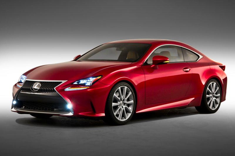 Lexus RC 200t кабриолет